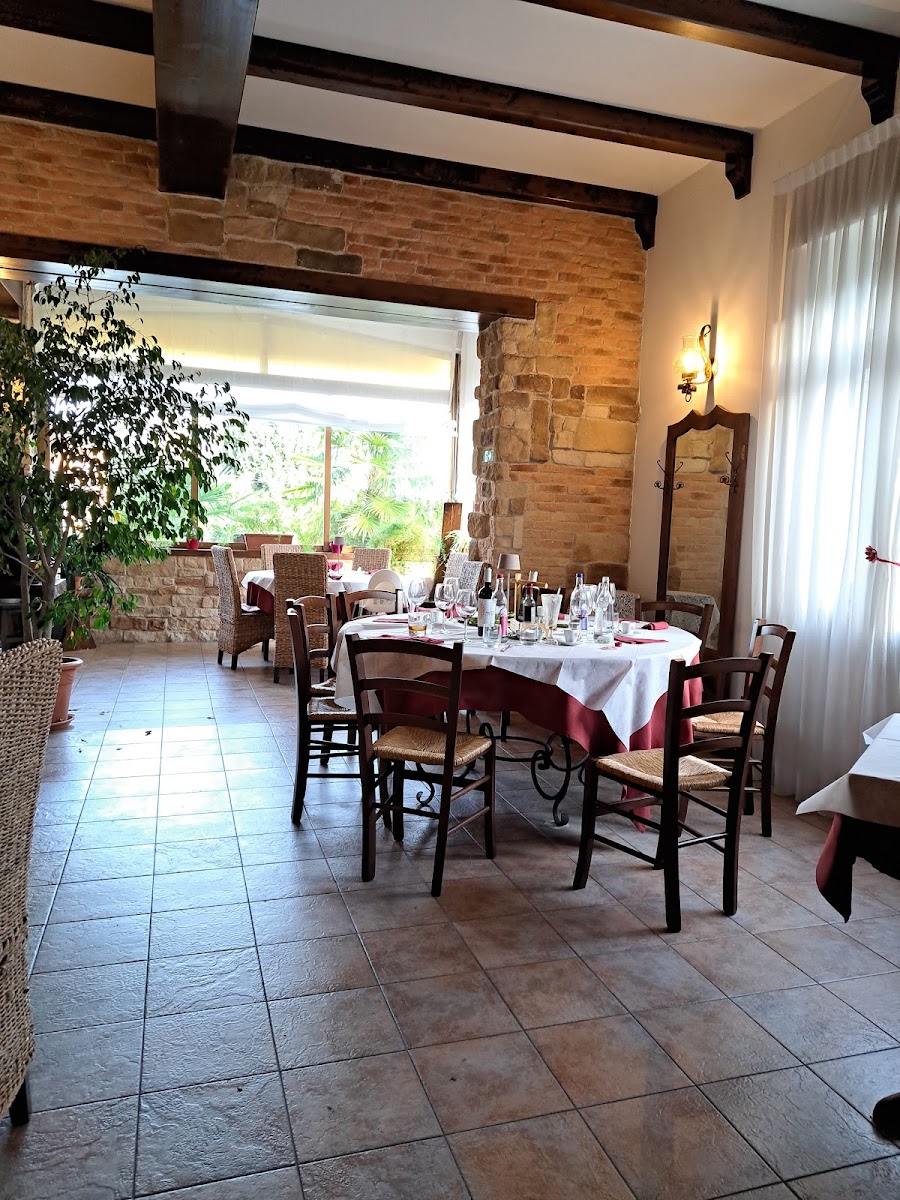 Ristorante La Vecchia Fontana Leggiuno-3